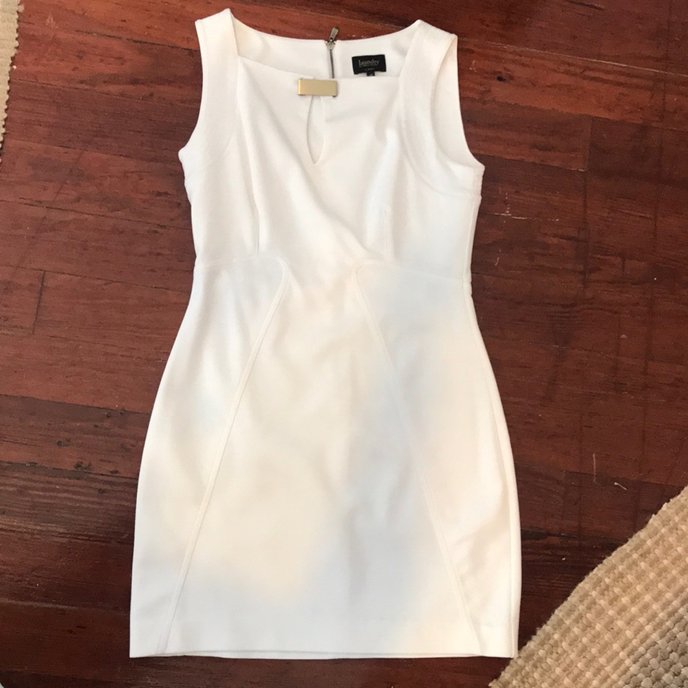 White shift dress Laundry by Shelli Segal 10